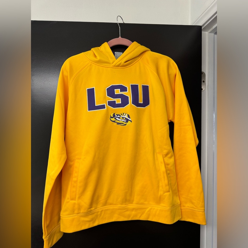 LSU sweatshirt- nwt